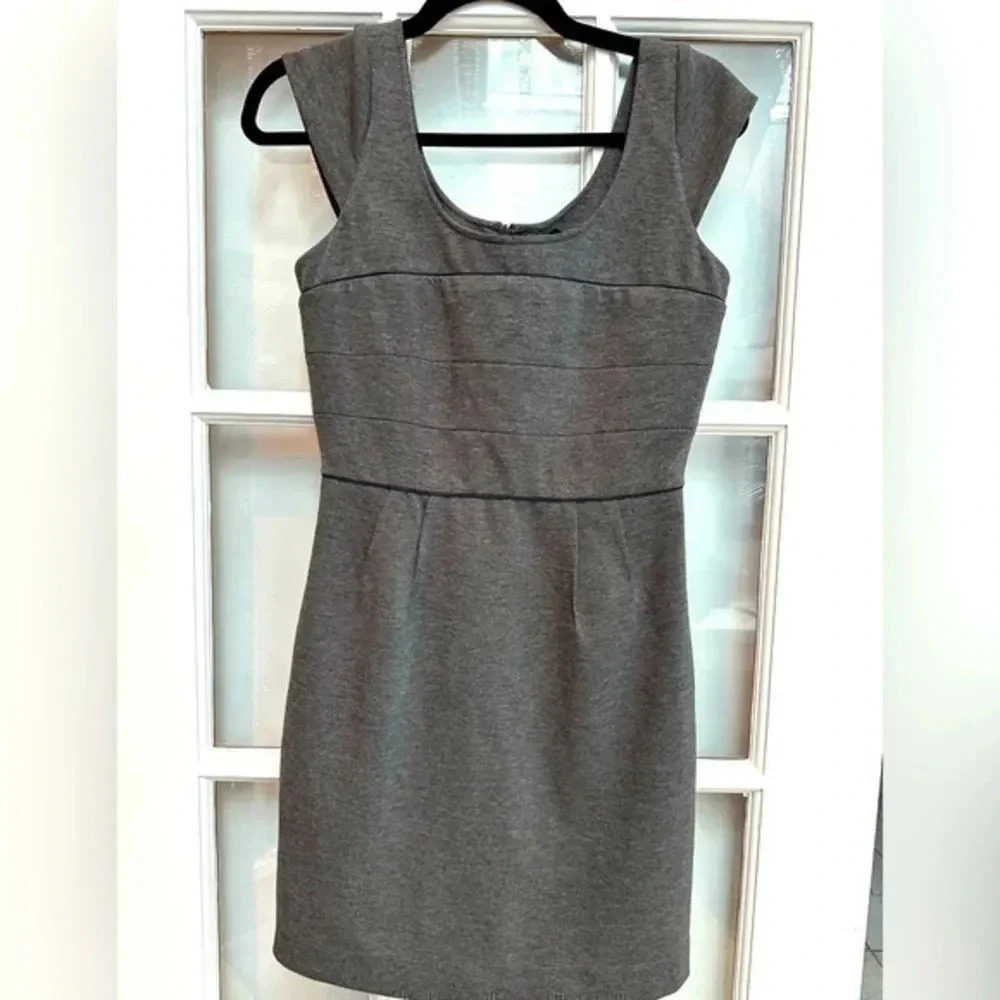 Vintage Y2K BCBGMAXAZRIA | Charcoal Grey Cap Sleeve Knit Dress Size 4 Small S